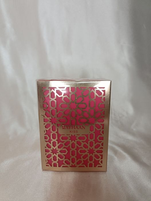 Rayhaan kiss novo