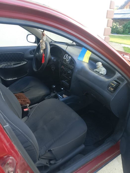 Автомобіль  Daewoo Lanos