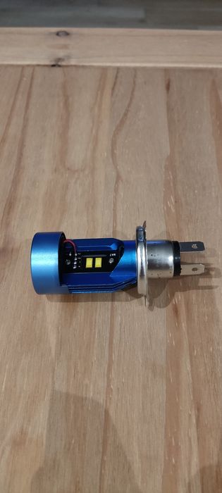 Żarówka H4 -LED , 12v -2600lm