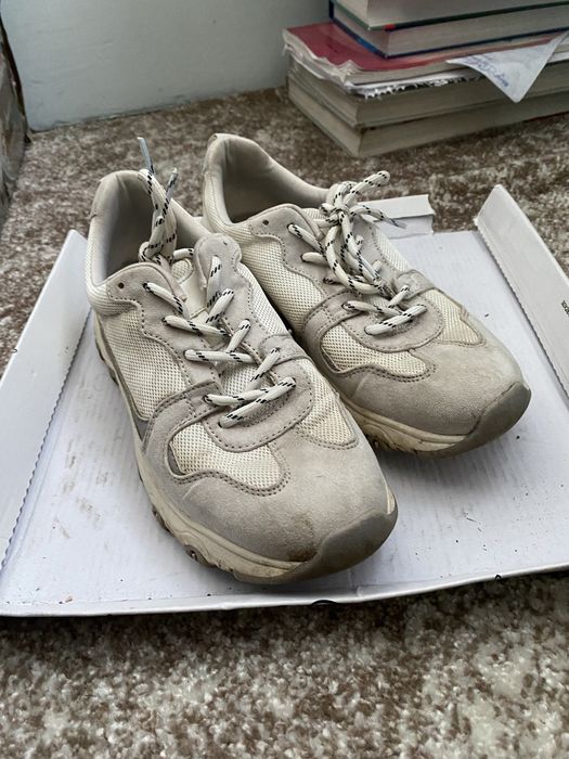 Кросівки літні/осінні