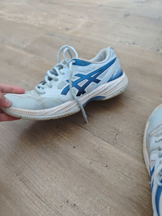 ASICS gel-court-hunter 3