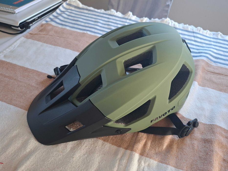 Kask Rowerowy MTB FAVOTO B025 rozmiar 55-58cm