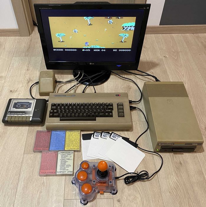 Commodore C64 - w pełni sprawny zestaw retro