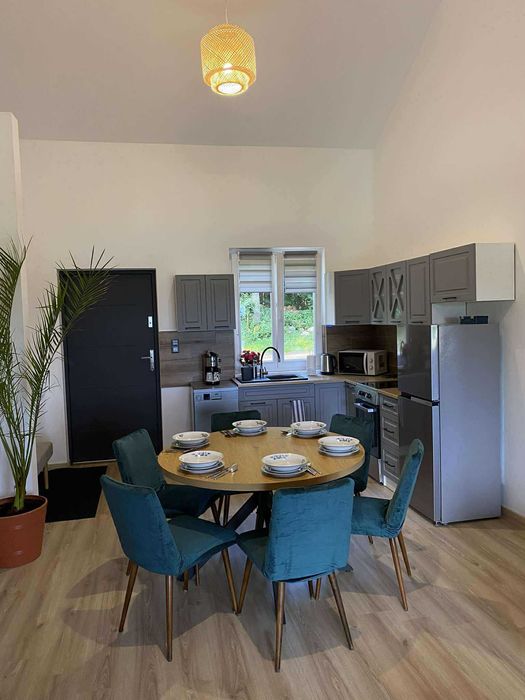 Domek na wynajem Kaszuby, balia ogrodowa z widokiem na jezioro