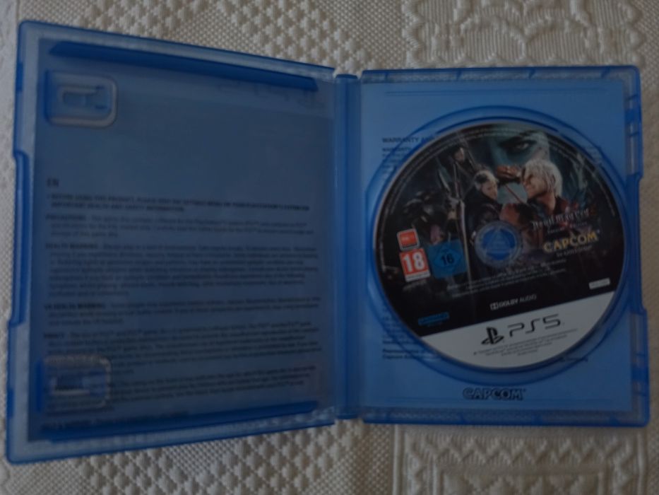 Jogo PS5 Devil May Cry 5 Special Edition