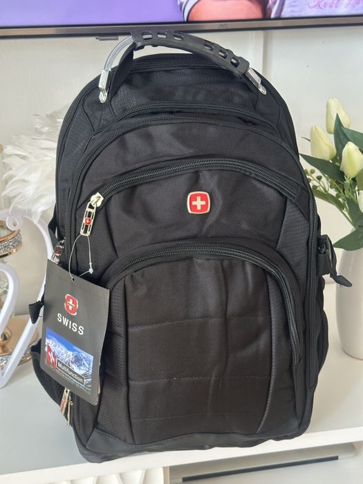 Plecak sportowy / turystyczny UNISEX – czarny  Swiss