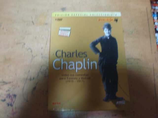 4 box raras,emir kusturica, capote a sangue frio,charles chaplin