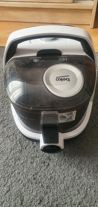 Odkurzacz beko z końcówkami