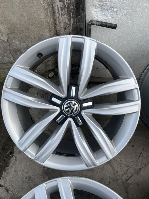 Диски passat sel premium nms r18 оригинал 561601025n