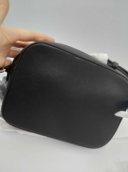 NOWA torebka GUESS klasyczna listonoszka torba wieczorowa kamryn