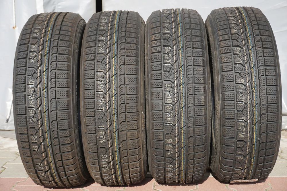 215 60 17 Kumho i*zen nowe