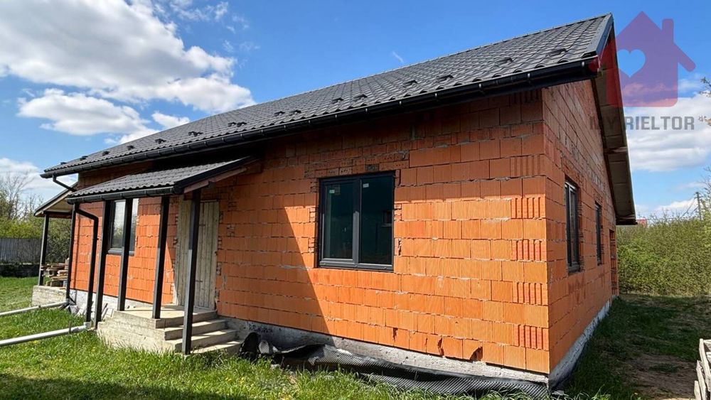 Терміновий продаж американки в мікрорайоні «Східний»