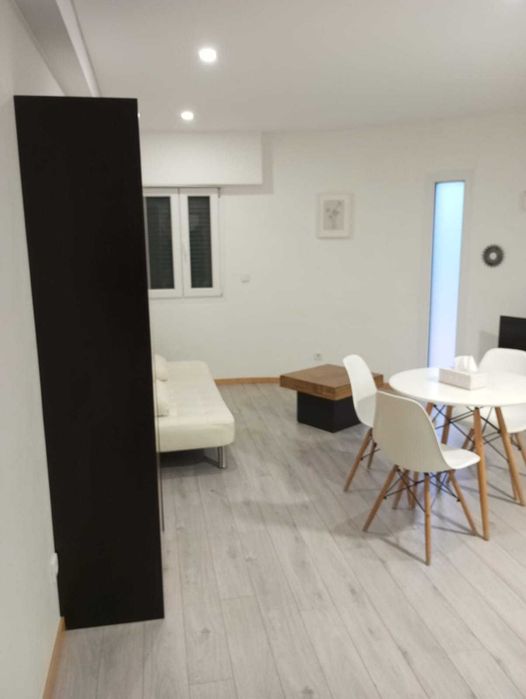 Apartamento T1  Porto junto ao metro
