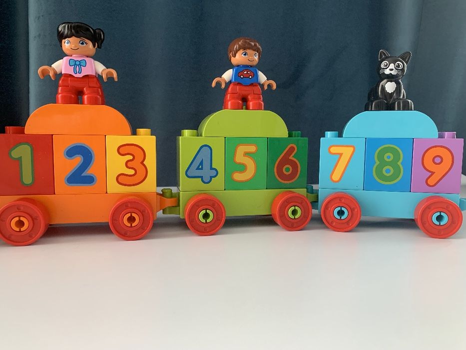 Lego duplo потяг з цифрами