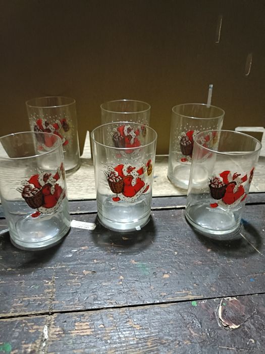 Szklanki Świąteczne z Mikołajem PRL