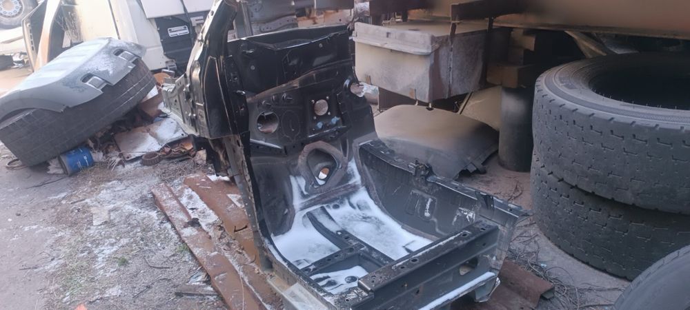 Четверть Nissan ROGUE T33