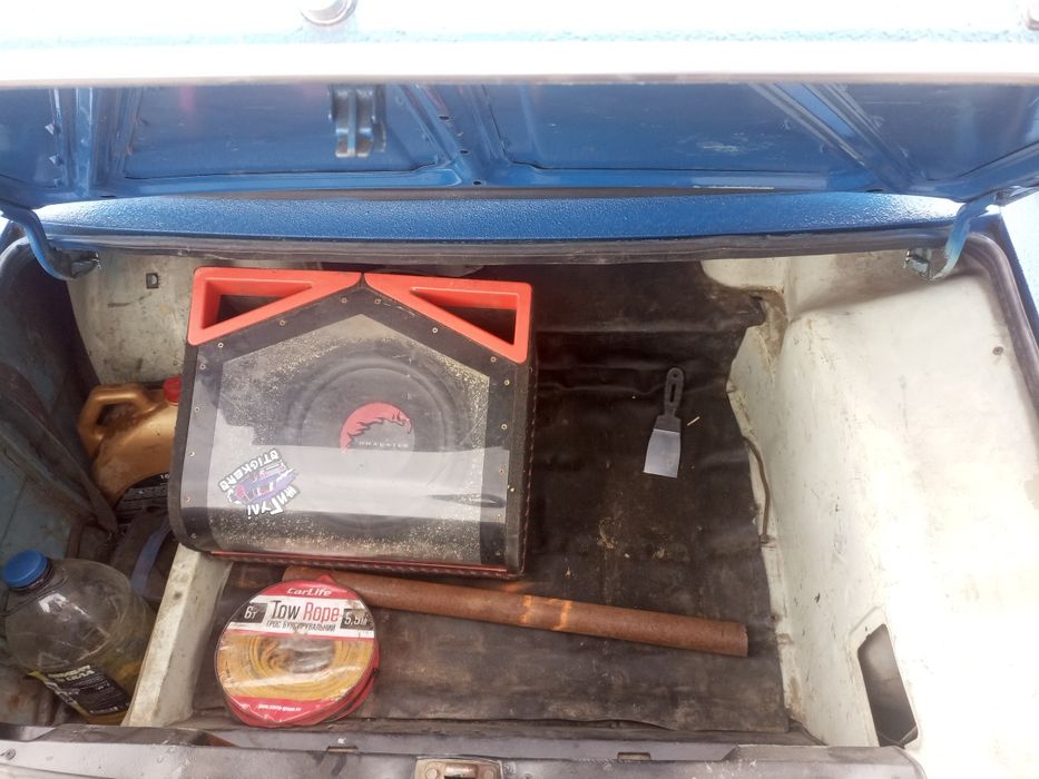 Продам ваз 2106  1.5 без торгу