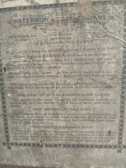 Relógio antigo de capela 4 estações