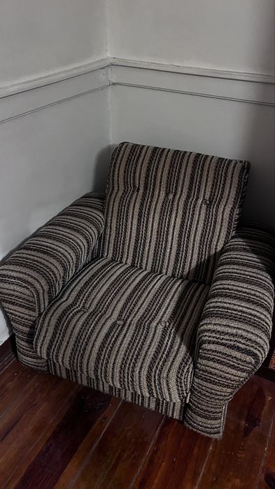 Sofa e duas poltronas