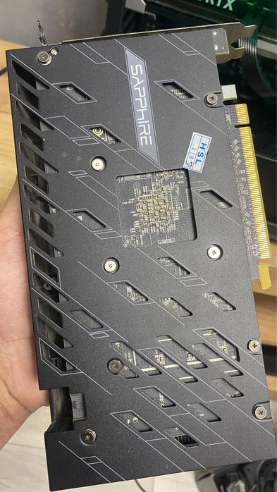 Продам видеокарту amd rx590 8gb sapphire