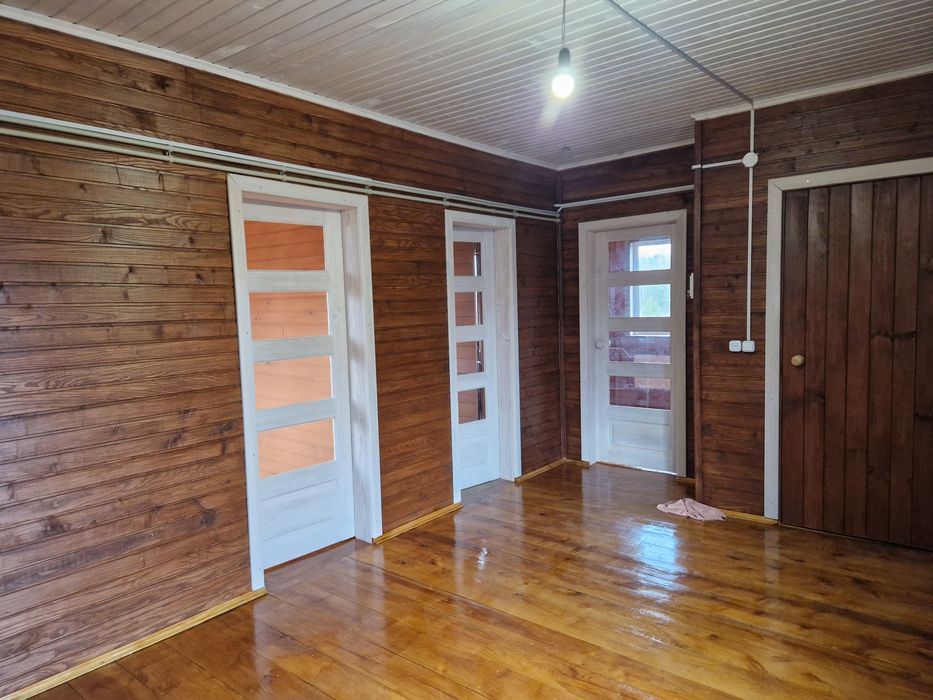 Продається новий житловий будинок на дачному масиві 15 км від Житомира