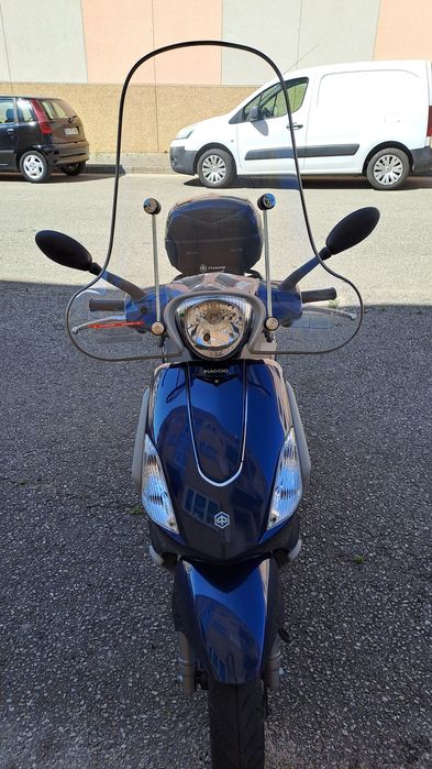Vendo scooter piaggio 125cc