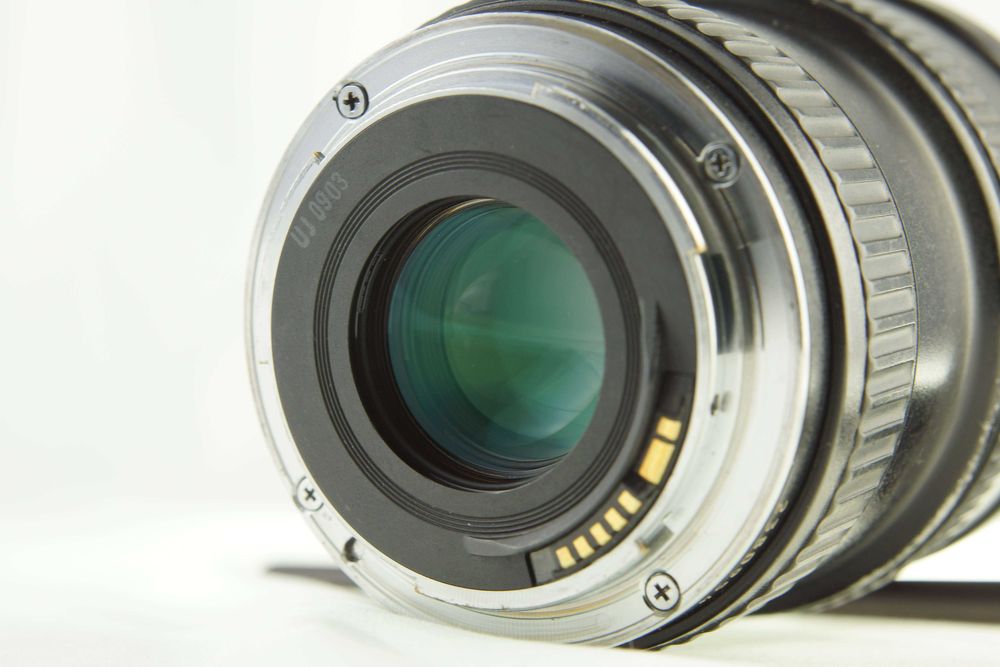 Obiektyw CANON EF 20-35mm f/2.8 L do EOS 1D 1Ds 1DX 5D 6D Gwarancja FV