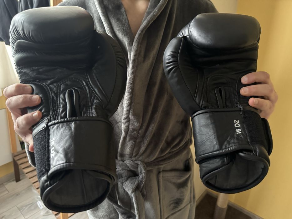Боксерські рукавиці  Battler 16 унцій