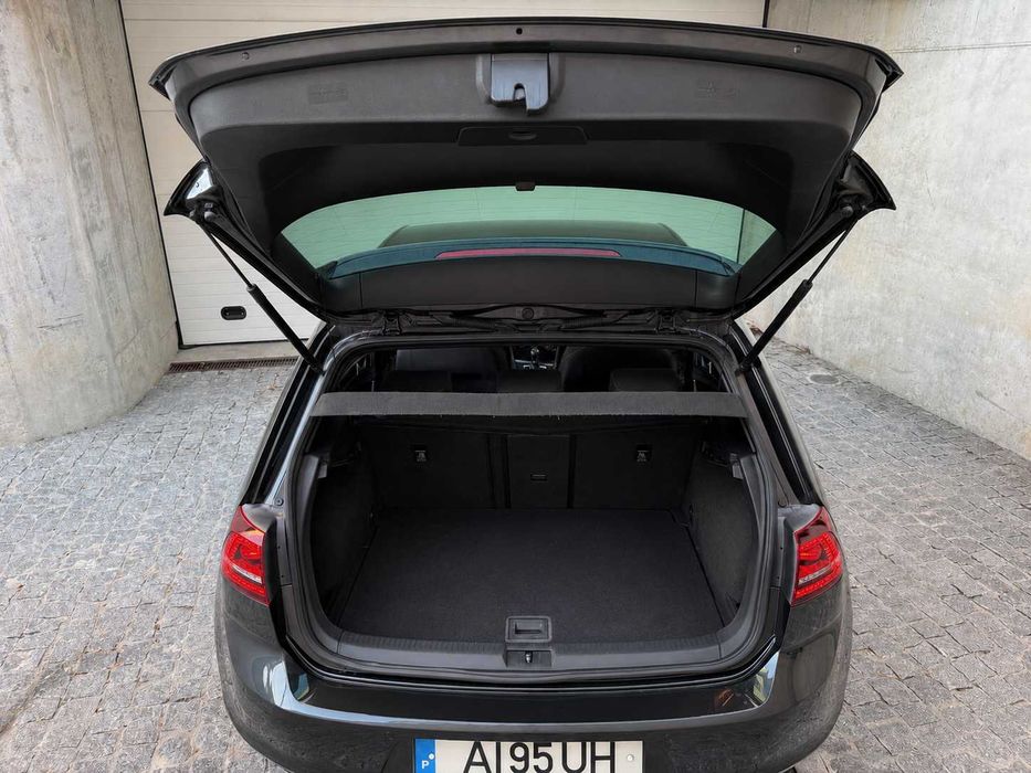 Volkwagen Golf 2.0 TDI GTD - Desde 185€/mês
