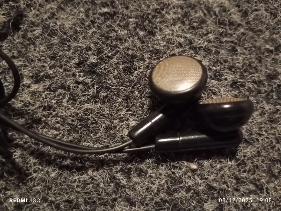 Conjunto de três fones
