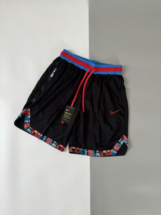 Шорти Nike dri fit спортивні