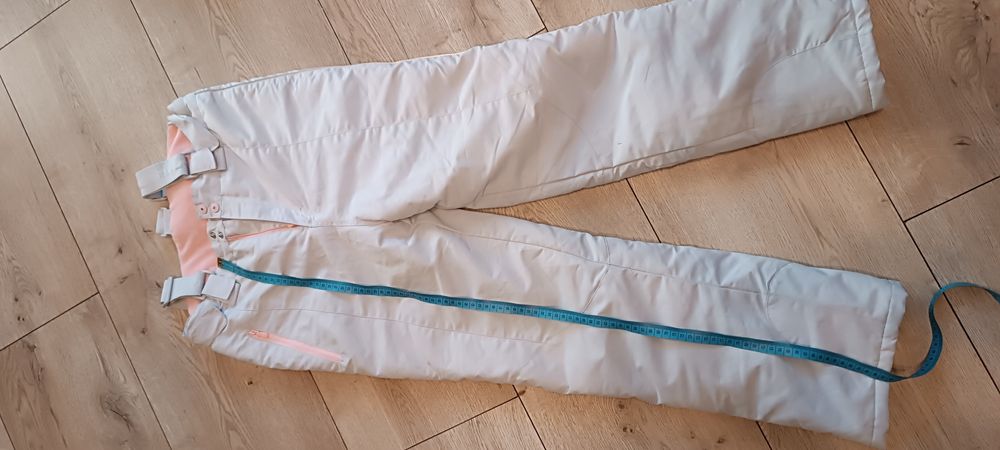 Spodnie zimowe Reserved