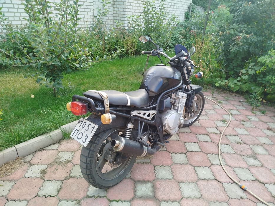 Suzuki gsf 650 самодельный
