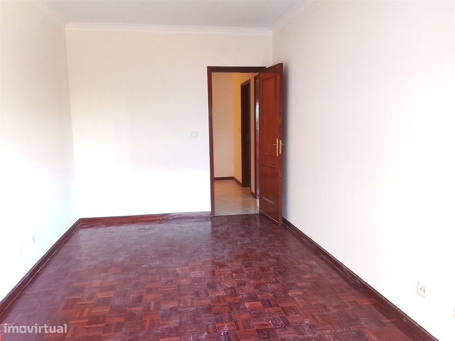 Apartamento T2 Venda em Algueirão-Mem Martins,Sintra
