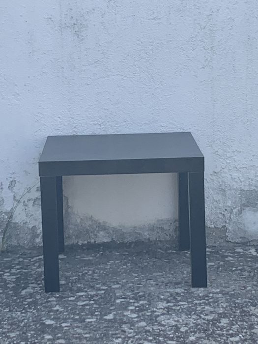 Black IKEA side table64740687630978122