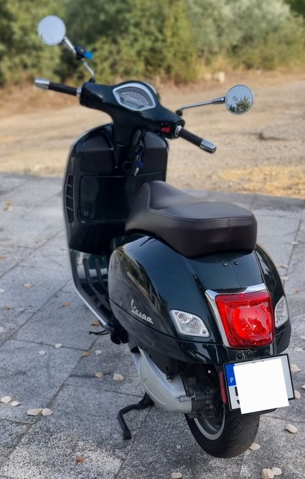 Vespa 300  GTS Touring