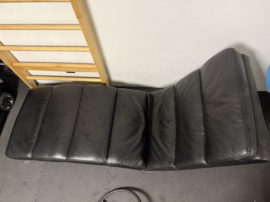Lezanka relax kanapa czarna skora
