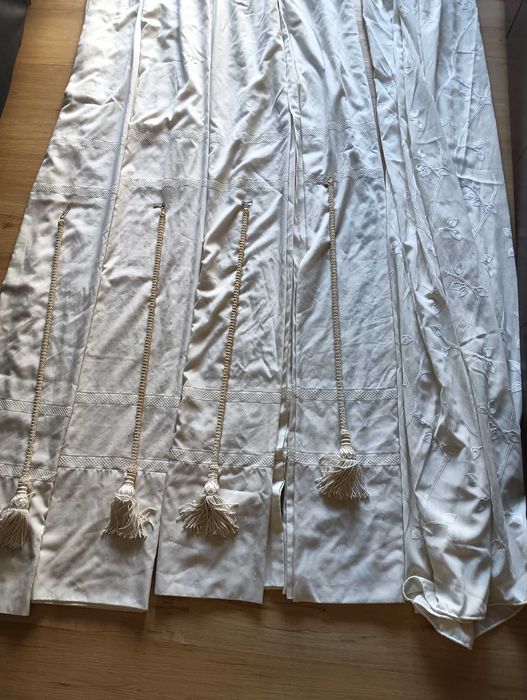 Cortinados muito bonitos em algodão