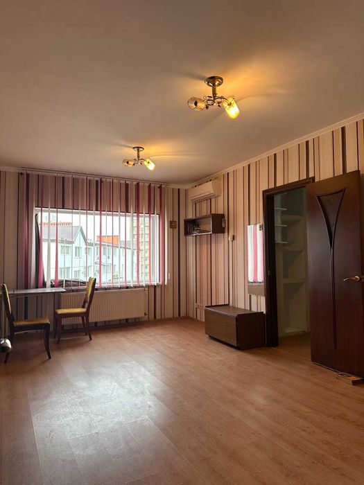 Двокімнатна з ремонтом Хлібодарське/Таврія. Програми! Без комісії!