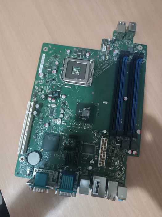 Продам материнську плату 775 сокет