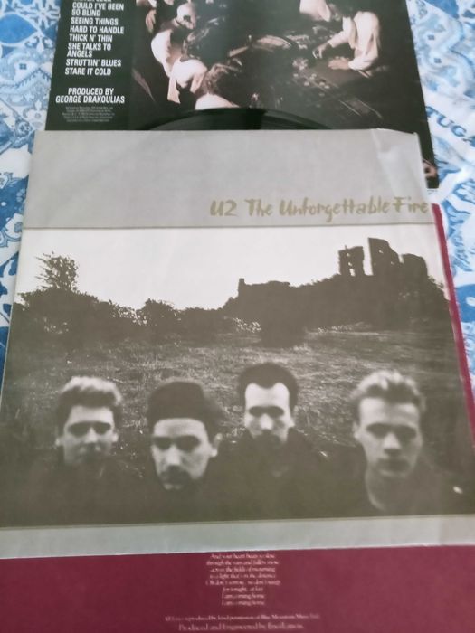 LP U2,The unforgettable fire