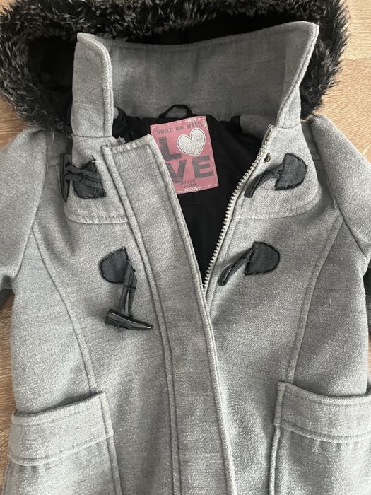 Płaszcz dziewczęcy rozmiar 110