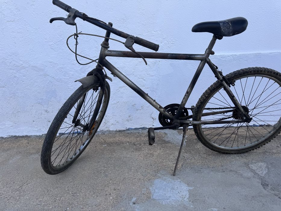 Bicicleta roda 26 quadro SHIMANO