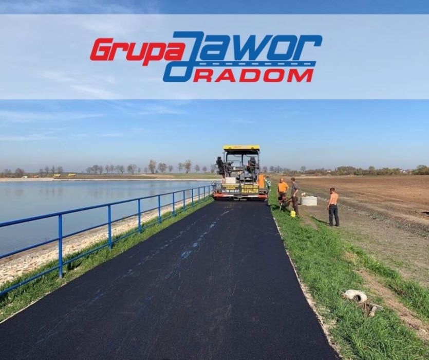 Budowa dróg, asfaltowanie, łatanie dziur, asfalt, układanie asfaltu