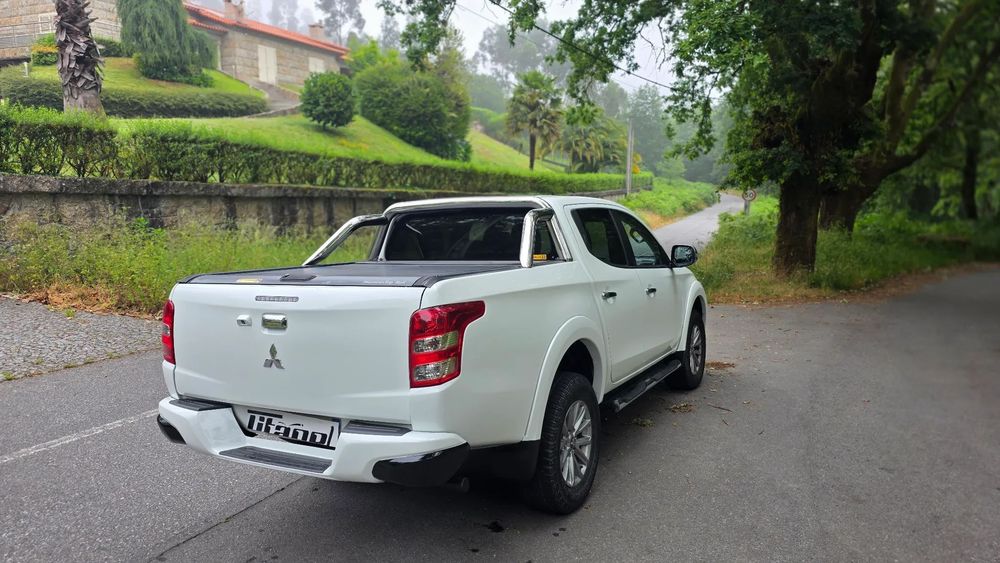Mitsubishi L200 Pick Up 4x4 S&S Cabine Dupla Diamant Edition