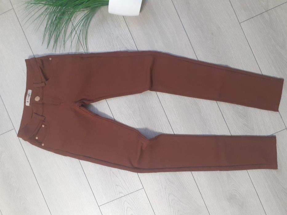 Брюки, штани, джинси