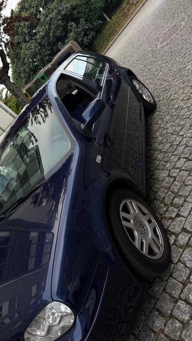 Carro golf azul ler anuncio e ver fotos
