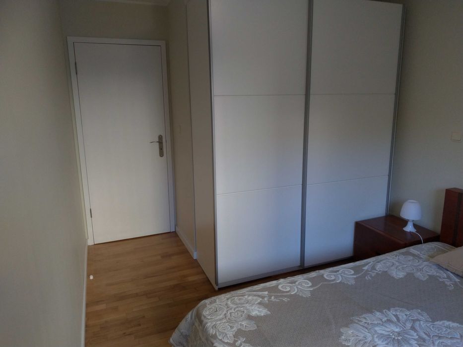 Quarto a Menina ou Rapaz | Metro | Matosinhos | Porto.