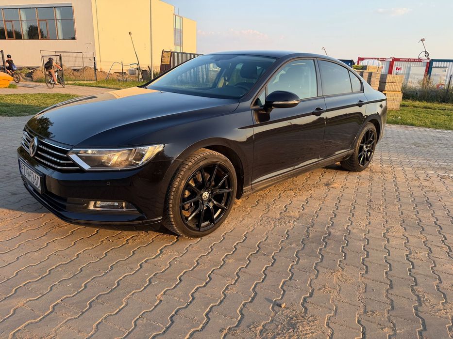 Volkswagen Passat Passat b8 benzyna 160 tys przeb