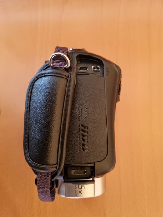 Câmara de Vídeo Sony HDR SR 10E